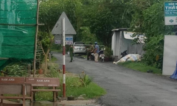 Đình chỉ chủ tịch xã trong vụ hàng trăm người đi đưa tang giữa dịch ở Hà Nội