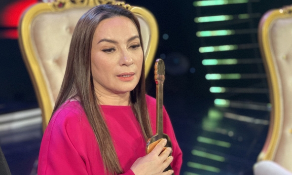 Phi Nhung nhiễm Covid-19, chuyển viện ngay trong đêm vì tình trạng trở nặng