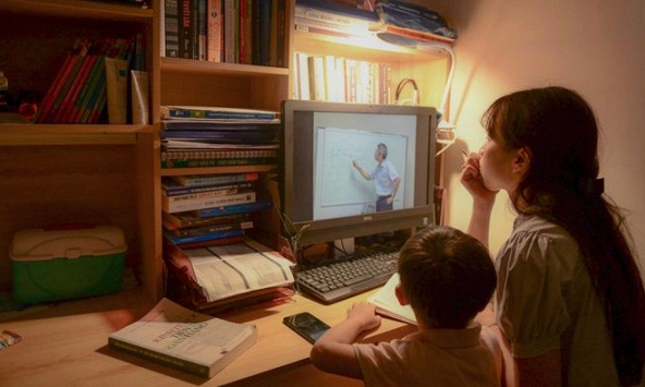 Người dân TPHCM không thể mua hay bảo hành đồ công nghệ trong mùa giãn cách