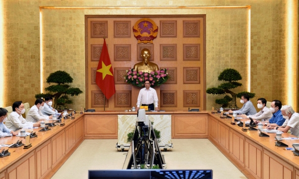 Thủ tướng: ''Không thể sử dụng biện pháp cách ly, phong tỏa mãi được''