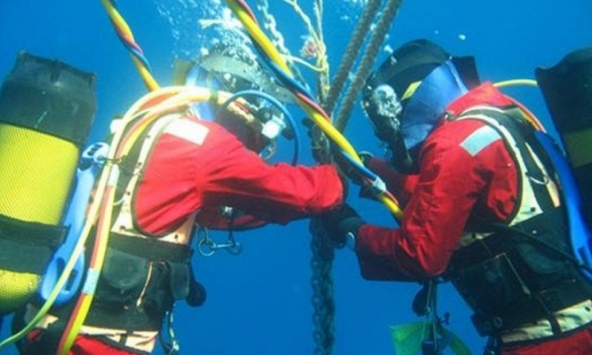 2 sự cố cáp quang biển diễn ra cùng lúc