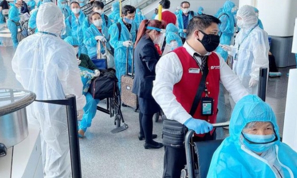 Đã đến lúc từng bước mở lại các đường bay để phục hồi ngành hàng không.