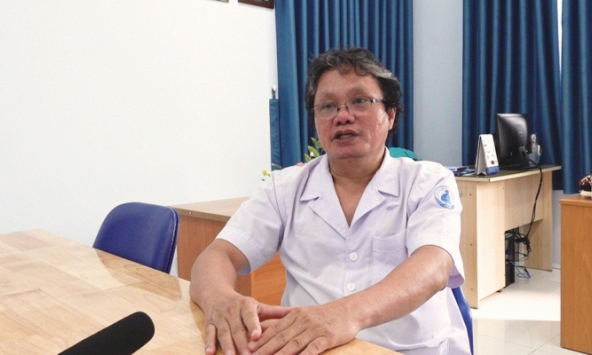 Bác sĩ Trương Hữu Khanh: Bình tĩnh khi con trẻ thành F0