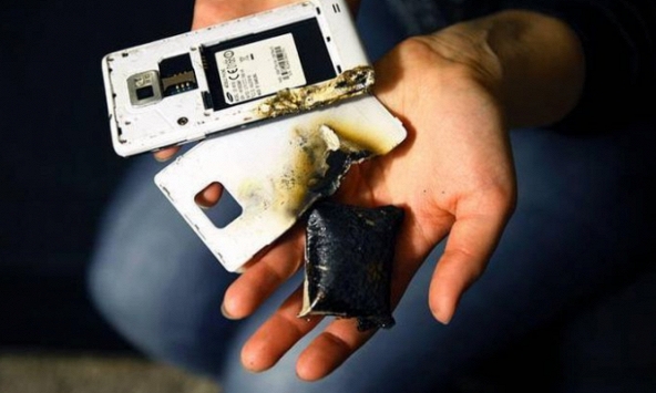 Vừa học online vừa sạc điện thoại tiềm ẩn nguy cơ cháy nổ, giật điện