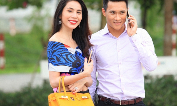 Thủy Tiên công bố bản tổng hợp tiền từ thiện, hẹn ngày livestream sao kê trực tiếp tại ngân hàng