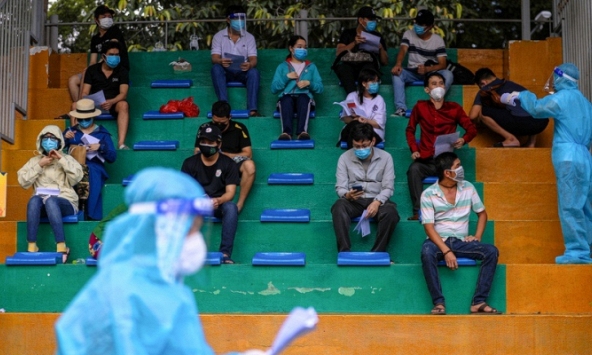 Tiêm mũi thứ 3 vaccine Covid-19 cho người khỏe mạnh có cần thiết không?