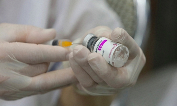 Bộ Y tế đồng ý cho các tỉnh tự quyết định việc rút ngắn khoảng cách 2 mũi AstraZeneca
