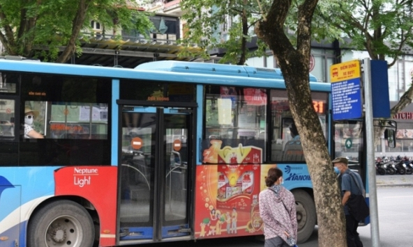 Tiêu chí 'thẻ xanh Covid' và 'thẻ vàng Covid' để đi xe bus