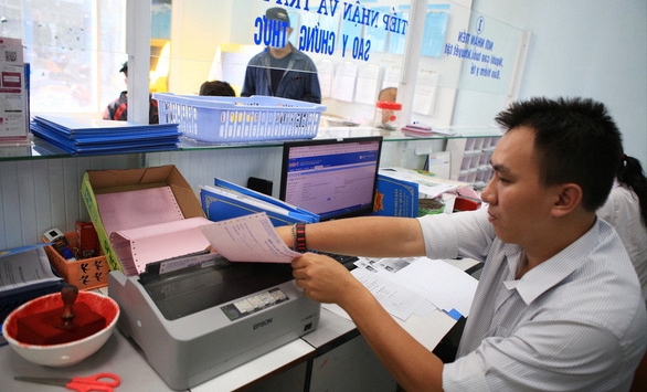 TPHCM: Người tiêm 2 mũi vắc xin trực tiếp nộp hồ sơ đặc biệt từ 1/10