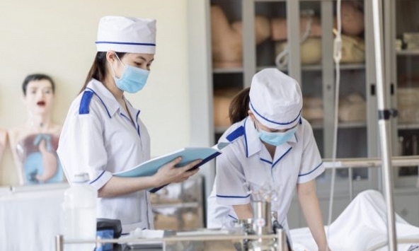 Đại biểu quốc hội đề xuất xây dựng tượng đài vinh danh ngành y tế