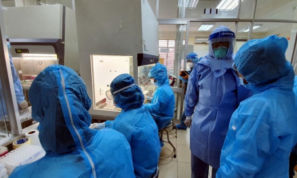 TPHCM còn khoảng 150.000 test nhanh dương tính với COVID-19 chờ Bộ Y tế xác nhận