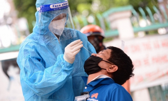 Khách đi máy bay, tàu hoả không cần xét nghiệm nếu đã tiêm 1 mũi vắc xin