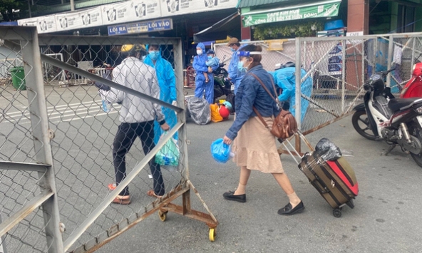 TP.HCM công bố các giải pháp nới lỏng sau 30/9, 8 hoạt động được cho phép