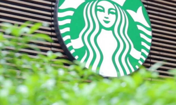 Chuỗi cà phê triệu USD đóng cửa hàng loạt vì dịch bệnh