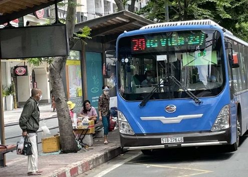 Từ 5/10, xe khách, xe buýt, ôtô công nghệ ở TP HCM hoạt động trở lại 