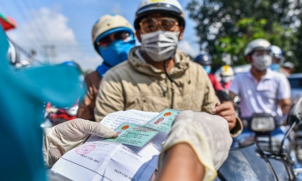 Người lao động vẫn đang bối rối về phương thức quay lại TPHCM làm việc