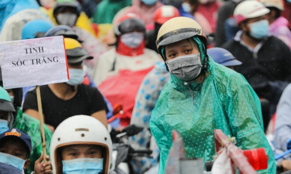 Khoảng 1,3 triệu lao động từ thành phố về quê tránh dịch