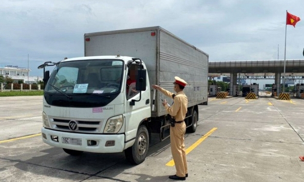 Rút chốt kiểm soát trên cao tốc Hà Nội đi Hải Phòng