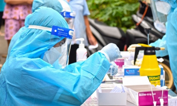 Bộ Y tế yêu cầu xử lý các sai phạm trong việc xét nghiệm Covid-19