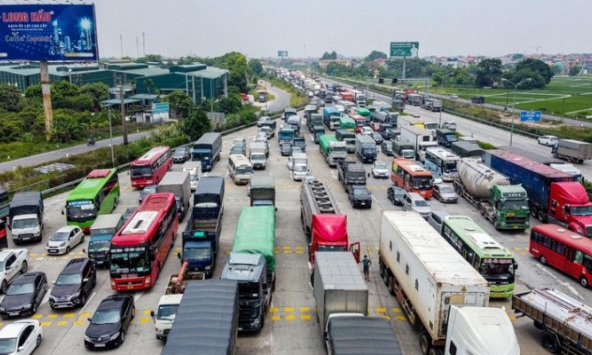 Bộ GTVT: Không 'đóng cửa' hoạt động giao thông vận tải trong hoàn cảnh, cấp độ nào của dịch