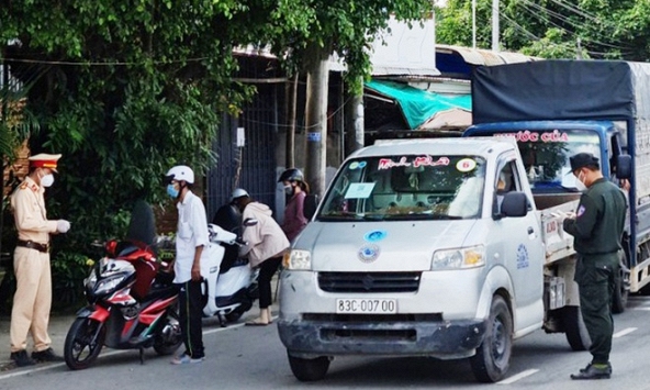 Một số tỉnh miền Tây áp dụng Nghị quyết 128, mở cửa quán bar, vũ trường