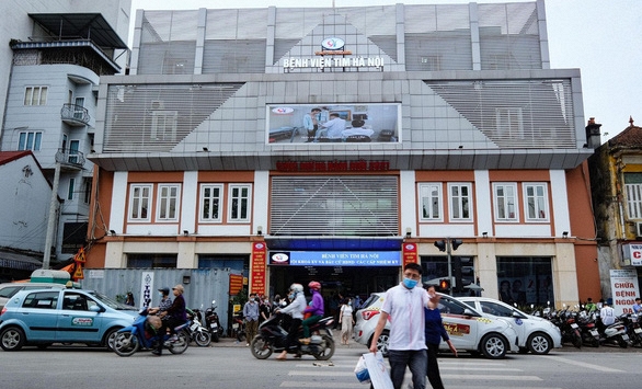 Khởi tố giám đốc Bệnh viện Bạch Mai Nguyễn Quang Tuấn