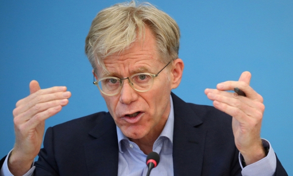 Các nước nghèo không nhận được số vaccine cần thiết, WHO cảnh báo: 'Chúng ta đang đi sai hướng'