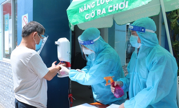 Bộ Y tế đề nghị nhanh chóng trả phụ cấp cho lực lượng tham gia chống dịch