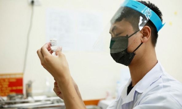 Hà Nội sẽ tiêm vắc xin COVID-19 cho trẻ em vào lúc nào?