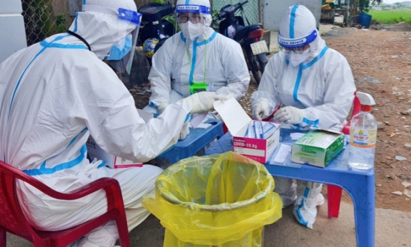 Miền Tây đứng trước nguy cơ bùng phát dịch COVID-19