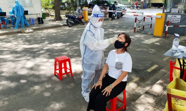 Giám đốc BV Chợ Rẫy: ' Việt Nam cần chuẩn bị kịch bản nếu có biến chủng mới'