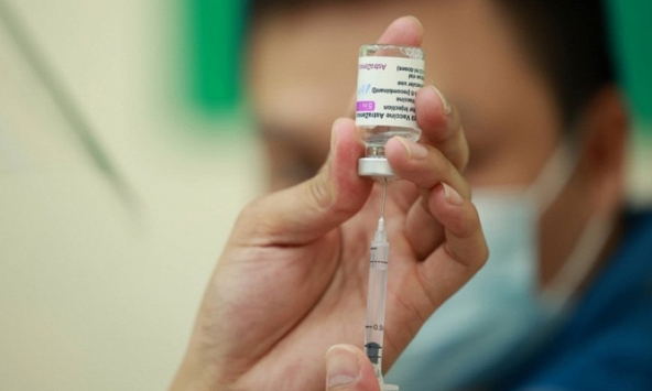 Phó thủ tướng: Không chờ tiêm đủ vaccine mới cho học sinh đến trường