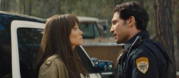 Kẻ nguyền ta chết: Sự trở lại ngoạn mục của Angelina Jolie