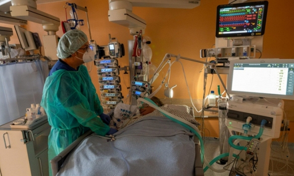 Đức ghi nhận số ca nhiễm Covid-19 kỷ lục dù tỷ lệ tiêm chủng cao