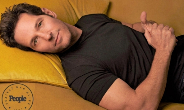 Những điều chưa biết và người đàn ông quyến rũ nhất năm 2021