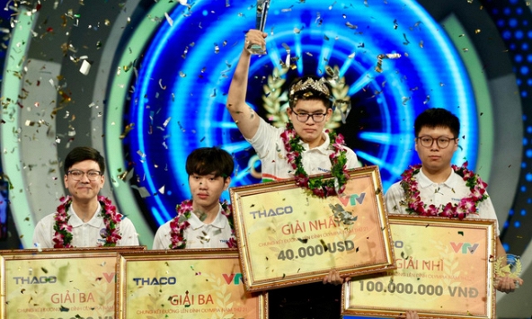 Chung kết Đường lên đỉnh Olympia, Nguyễn Hoàng Khánh giành được vòng nguyệt quế