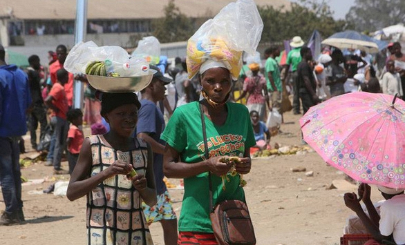 Dịch COVID-19 ở châu Phi giảm mạnh 