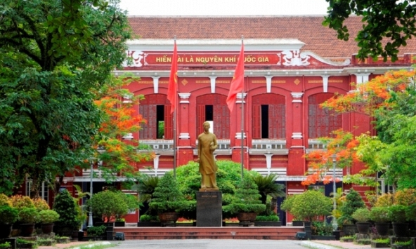 Trường Quốc Học Huế được công nhận là Di tích Quốc gia đặc biệt