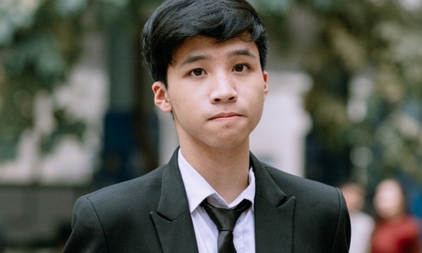 Tân SV ĐH Bách Khoa giành huy chương vàng cuộc thi tin học thế giới 