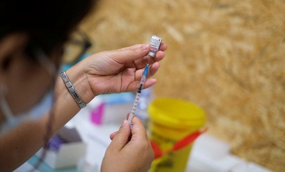 Pfizer kiện nữ nhân viên đánh cắp tài liệu mật về vaccine Covid-19 