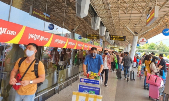 Đại dịch Covid-19 lại biến giấc mơ về quê ăn tết trở nên xa vời