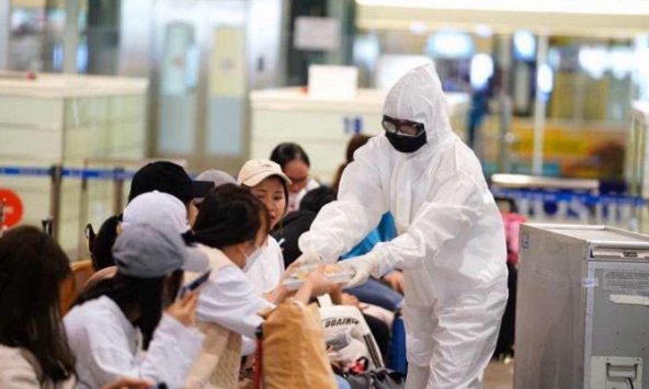 Bộ Y tế đề xuất dừng bay tới một số quốc gia có biến chủng Omicron