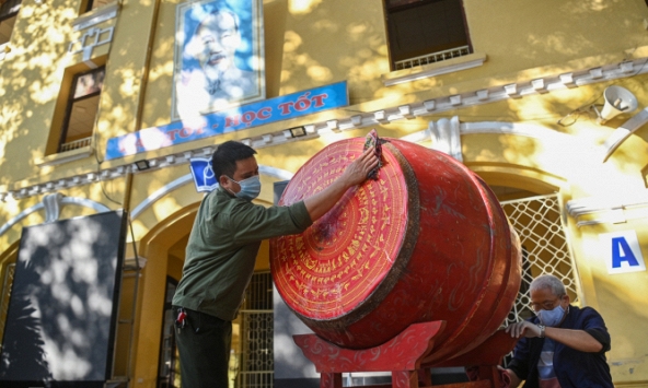 Nhiều trường THPT Hà Nội hoãn mở cửa vào ngày mai