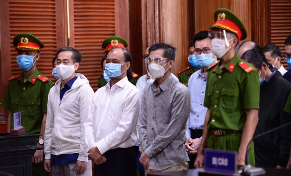 HĐXX tạm dừng phiên tòa xét xử vụ án SAGRI do bị cáo phải cách ly vì Covid-19