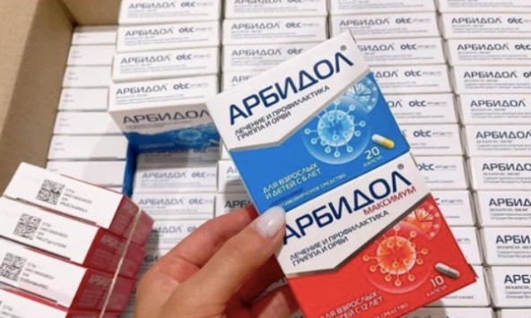 Người dân đổ xô mua thuốc trị Covid-19 xách tay, chuyên gia khuyến cáo gì?