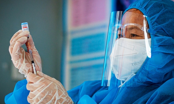 Thí điểm cho F0 đã tiêm đủ 2 mũi vaccine và xét nghiệm âm tính ra viện sớm