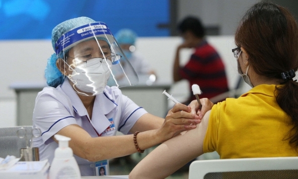 Bộ Y tế yêu cầu tránh để F0 tự điều trị khi số ca nhiễm Covid-19 liên tục tăng