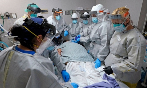 Tổng thống Joe Biden cảnh báo bệnh viện ở Mỹ có nguy cơ 'vỡ trận' vì số ca Covid-19 tăng