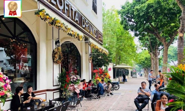 Hà Nội cho thuê vỉa hè quận Hoàn Kiếm để kinh doanh với giá 45.000 đồng/m2/tháng