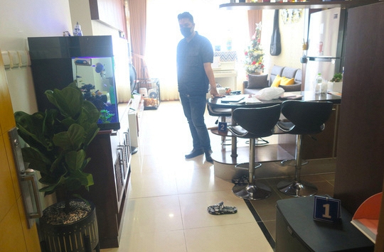 Cha ruột bé gái bị bạo hành đã chủ động xóa chứng cứ tàn nhẫn